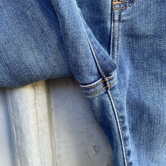 Denim Forum The Lola High Rise Skinny, size 27 - Picture 8 of 11